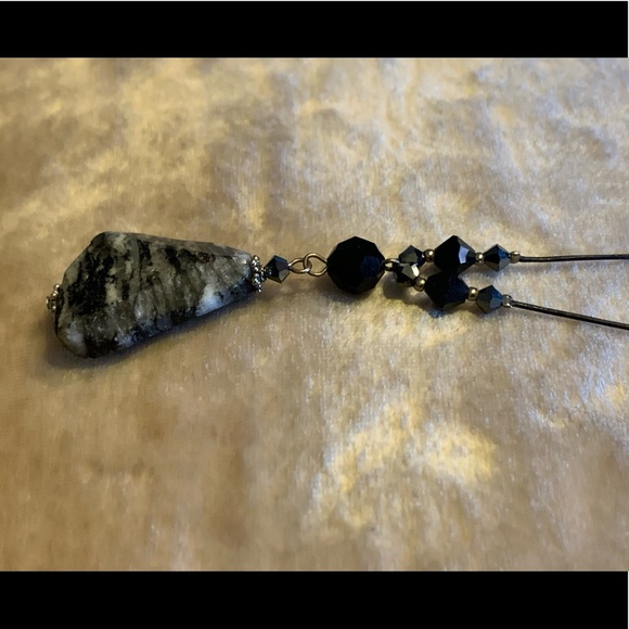 Snowflake Obsidian Pendant Black Bead Necklace - Picture 5 of 9